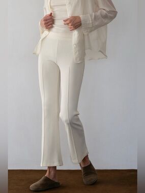 Donni Womens The Rib Kick Flare Panta Cream Medium